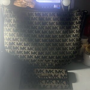 Michael Kors handbag and wallet
